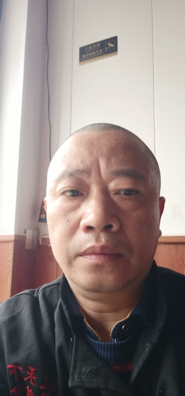 快乐人生的第一张照片--都江堰交友中心