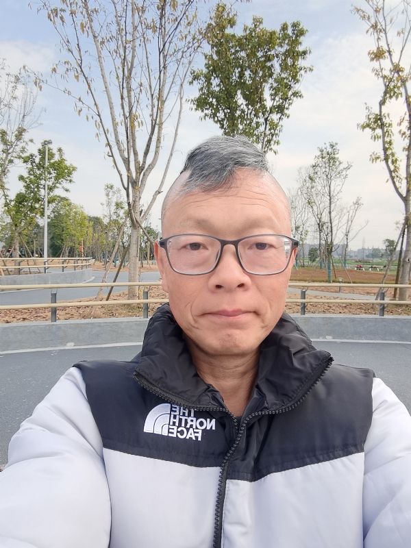 做喜欢的事的第一张照片--都江堰交友中心